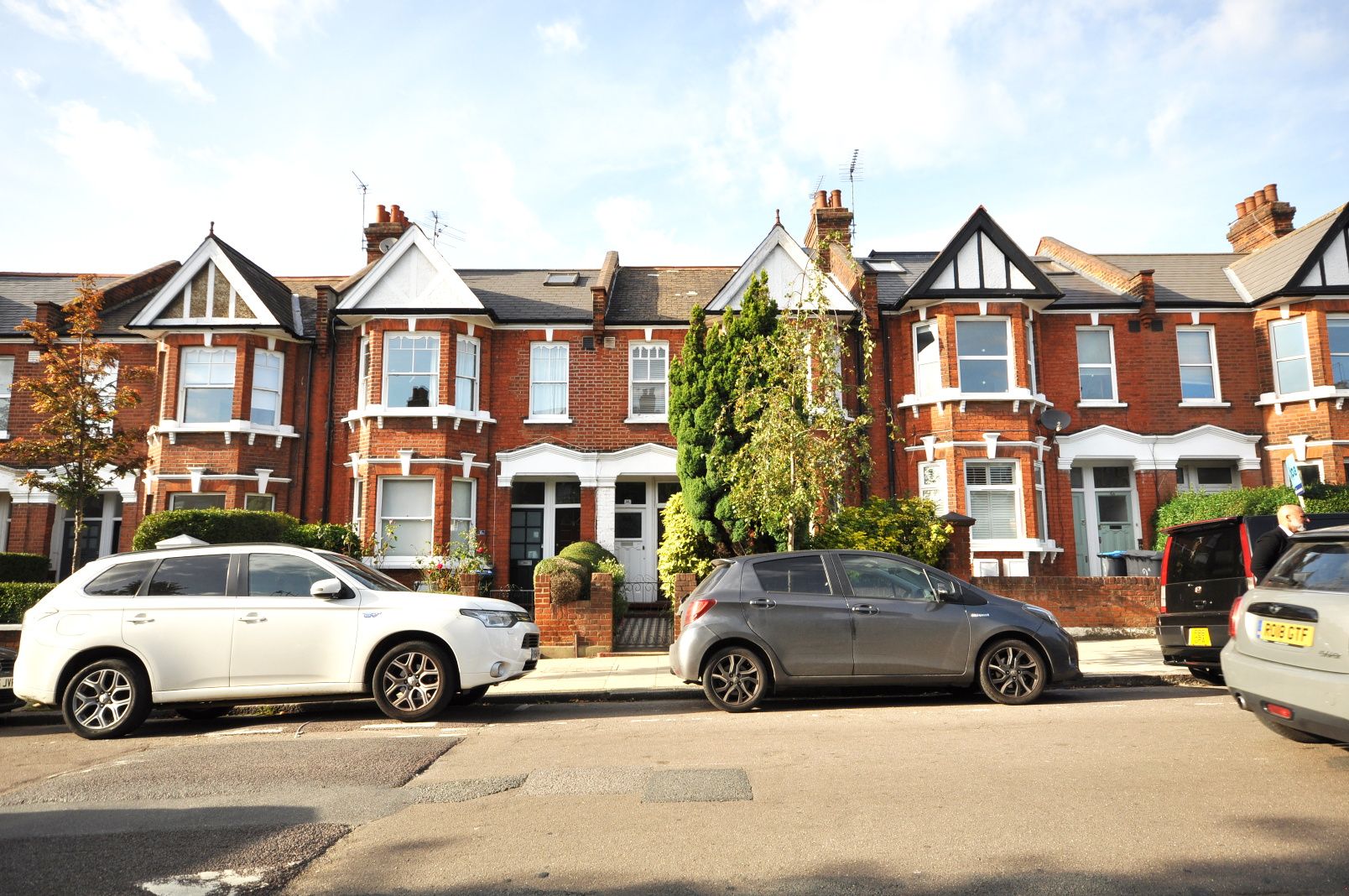 3 bed flat to rent in Odessa Road, London NW10 Zoopla
