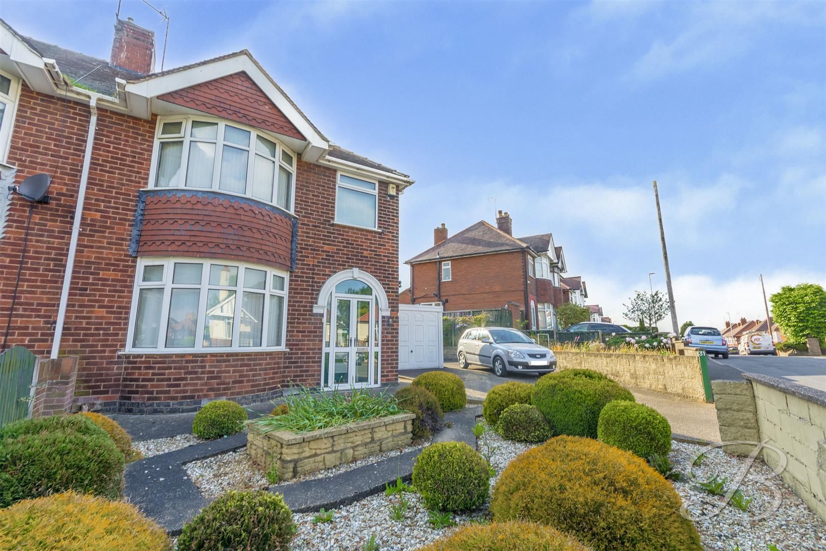3 bed semidetached house for sale in Cardale Road, Pleasley, Mansfield