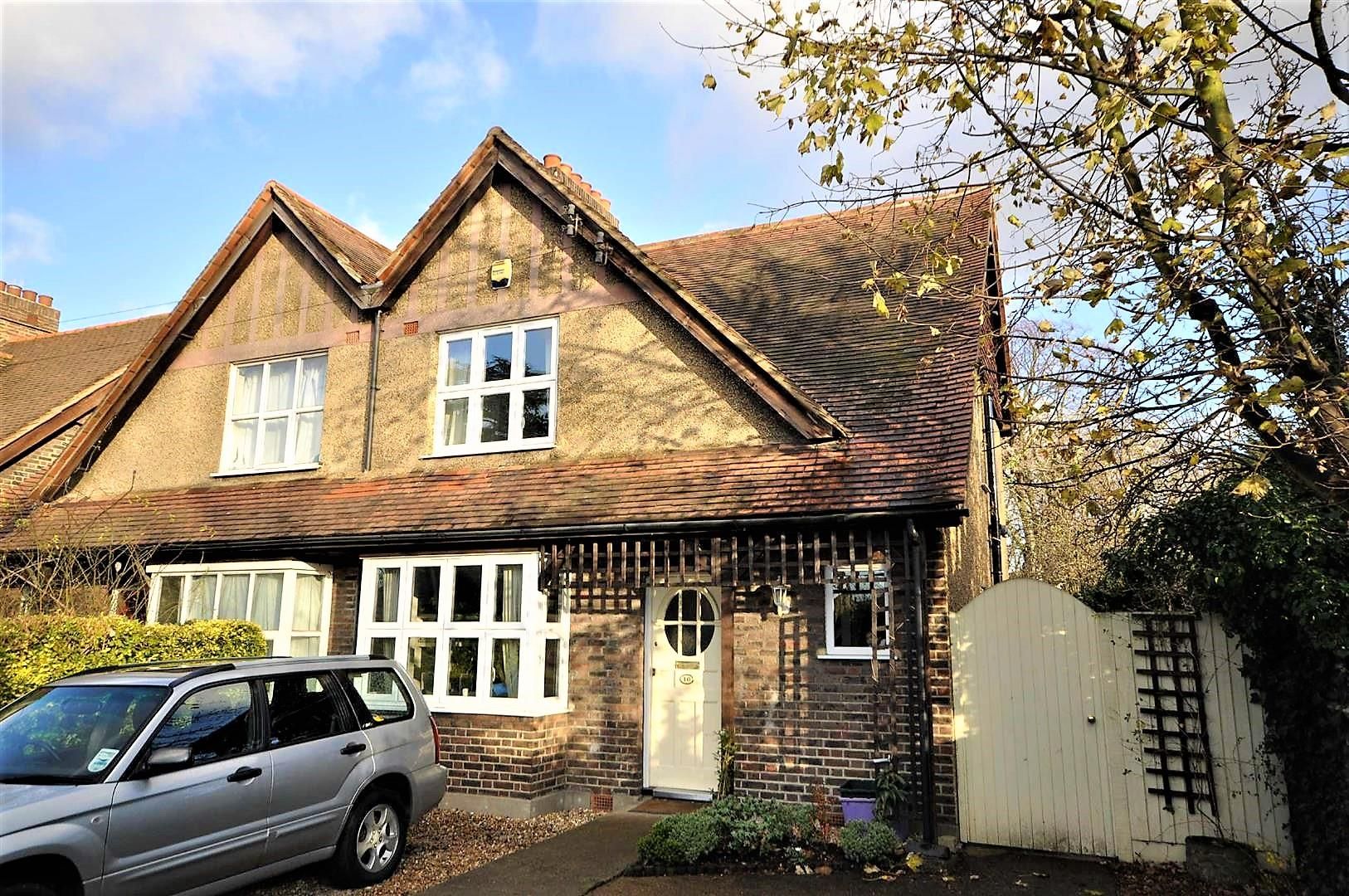 Vicarage Gardens, Mitcham CR4  