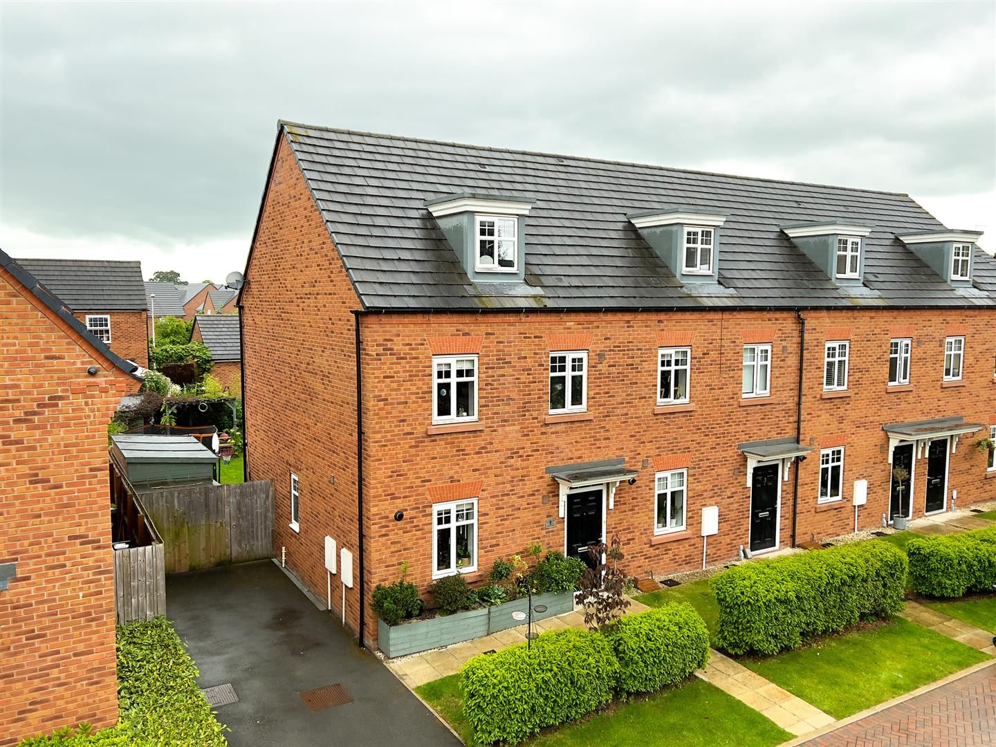 3 bed semidetached house for sale in Waterlily Grove, Stapeley