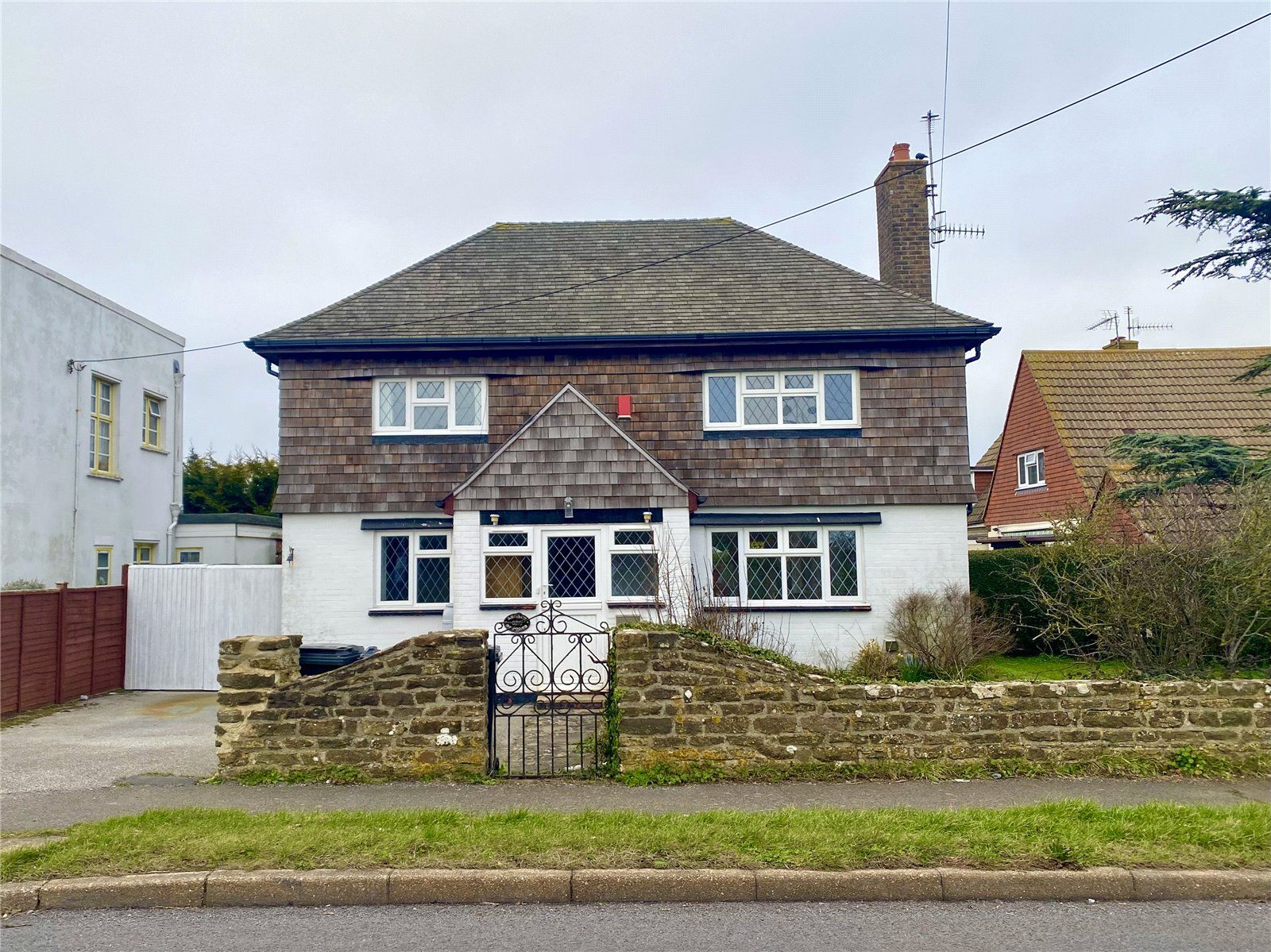 3 bed detached house for sale in Eastbourne Road, Pevensey Bay
