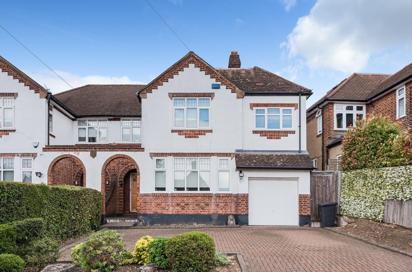 4 bed semidetached house for sale in Greenway Close, London N20 Zoopla