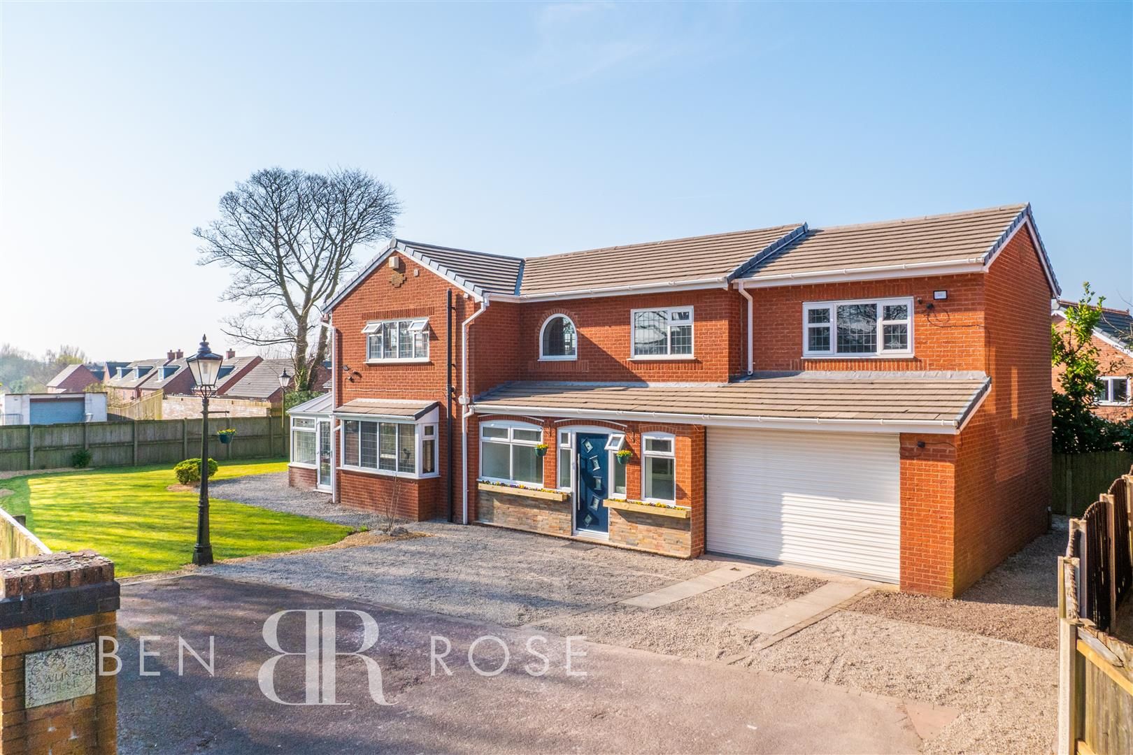3 bed detached house for sale in Rawlinson Lane, Heath Charnock
