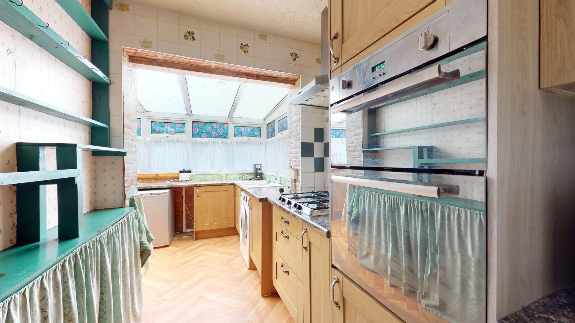 3 bed semidetached house for sale in Vale Square, Ramsgate CT11 Zoopla