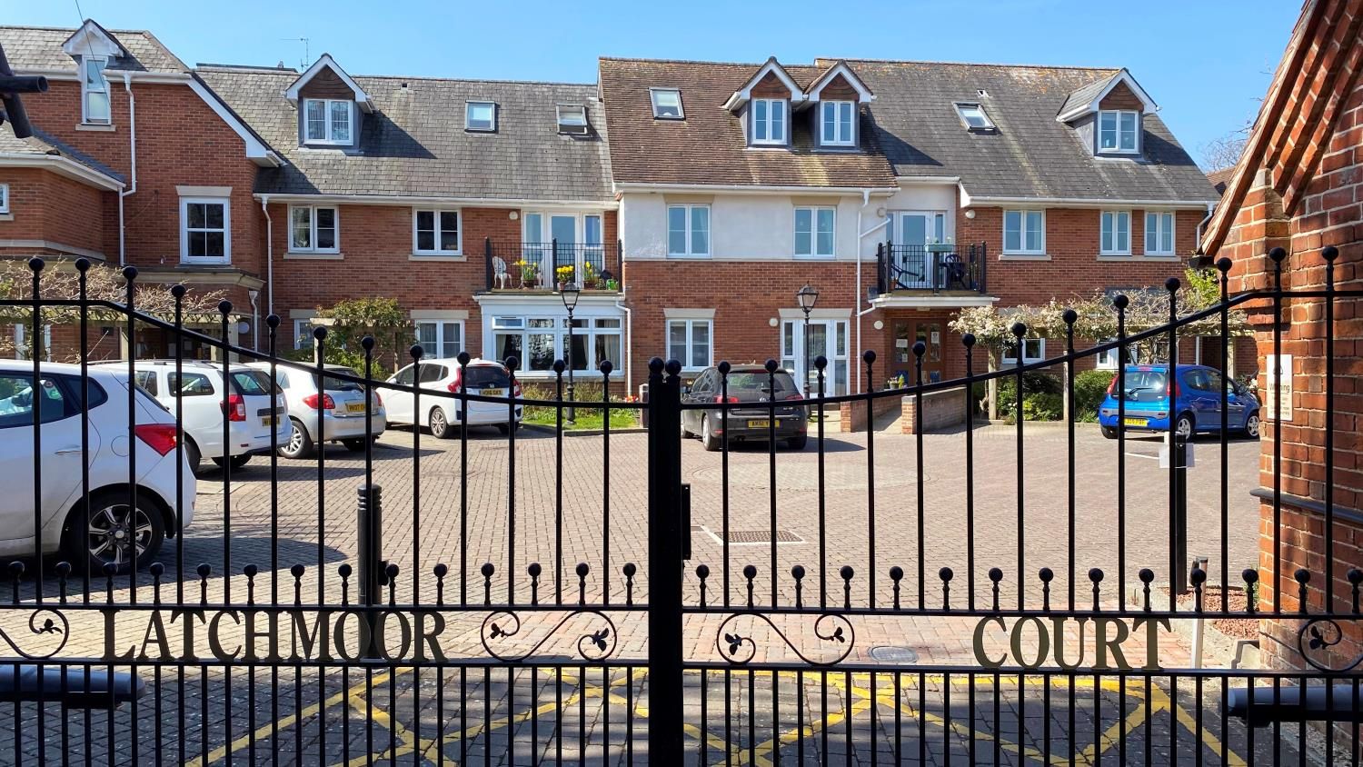 1 bed flat to rent in Brookley Road, Brockenhurst, Hampshire SO42 Zoopla