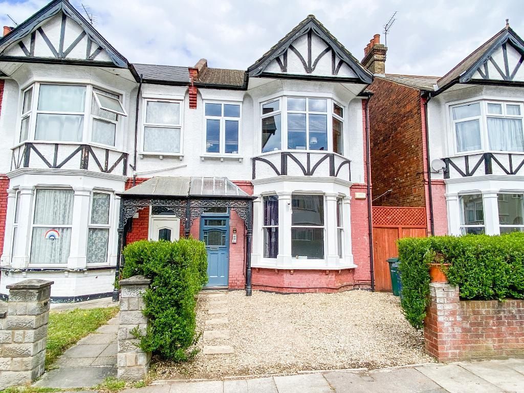 Caddington Road, Gf, London NW2  