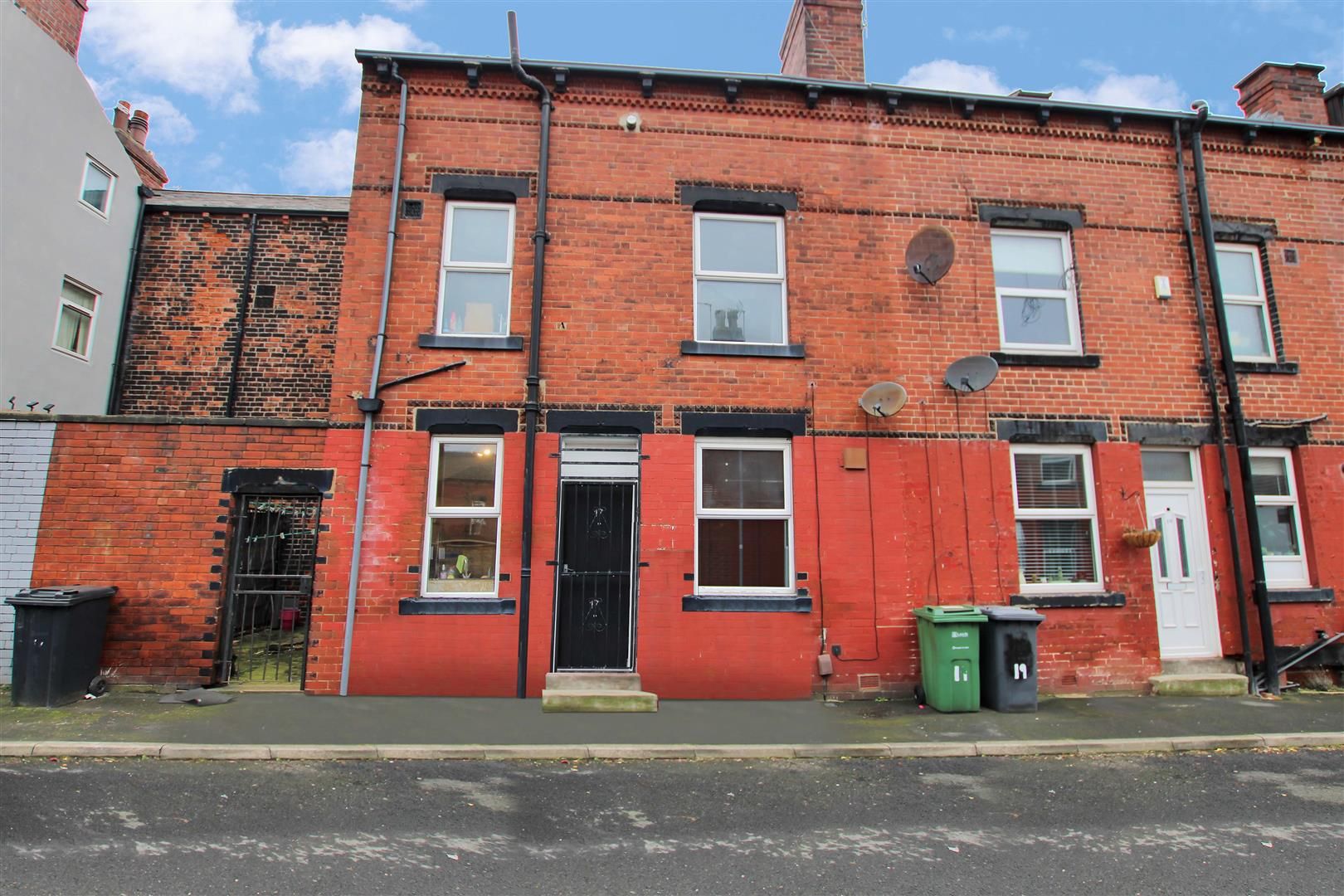 3 bed end terrace house for sale in Edinburgh Terrace, Armley, Leeds