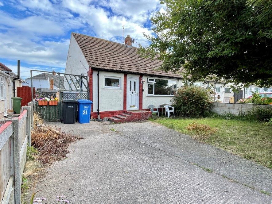 2 bed semidetached bungalow for sale in 21 Beverley Drive, Prestatyn