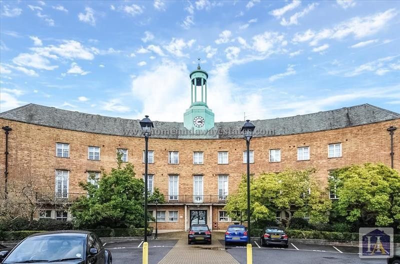 Aldermen Court, Constable Close, Friern Barnet N11  