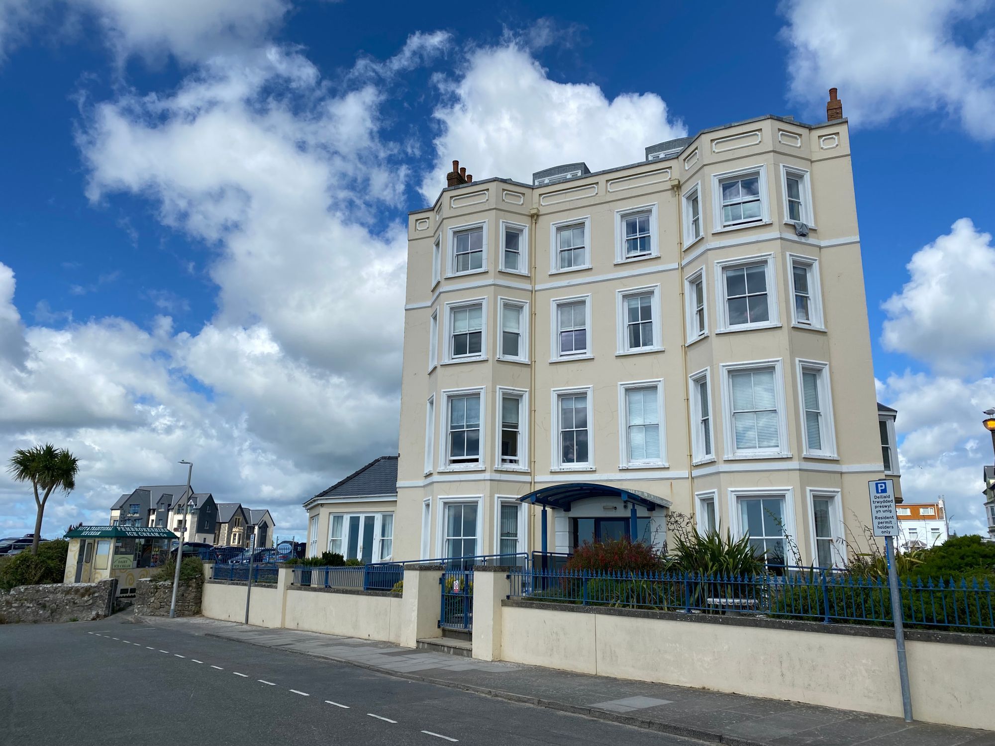 3 bed flat for sale in South Beach Court Esplanade, Tenby SA70 Zoopla