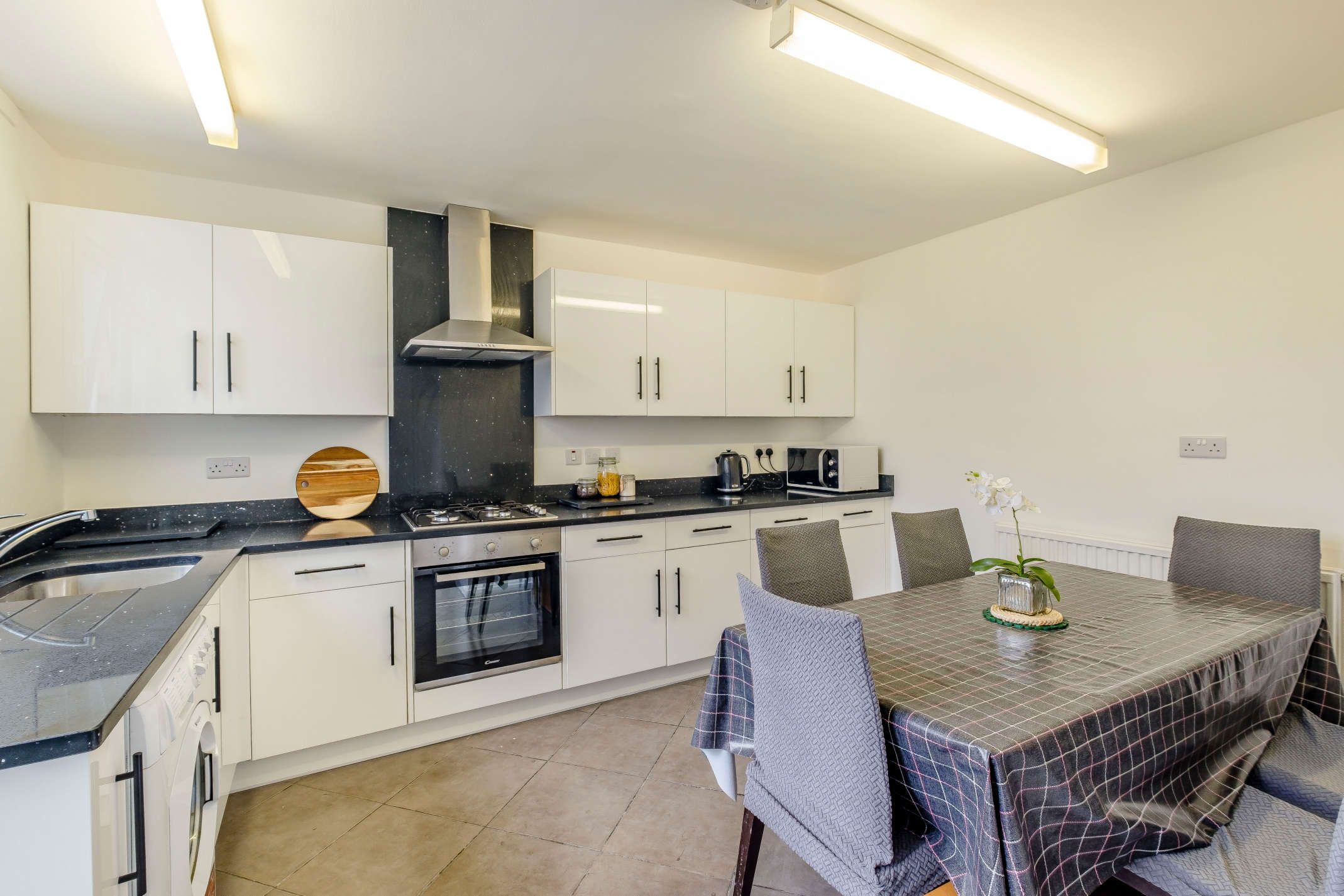 3 bed semidetached house for sale in Tarbert Walk, London E1 Zoopla