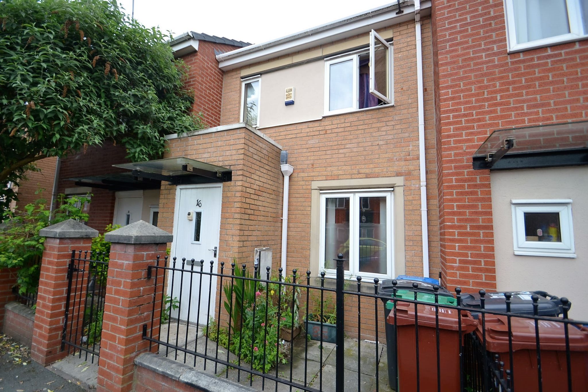 2 bed terraced house to rent in Old York Street, Hulme, Manchester, 5Te