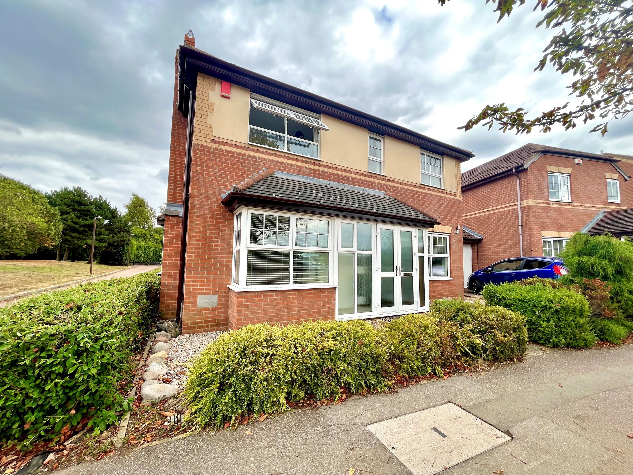 4 bed detached house to rent in Bowland Drive, Emerson Valley, Milton