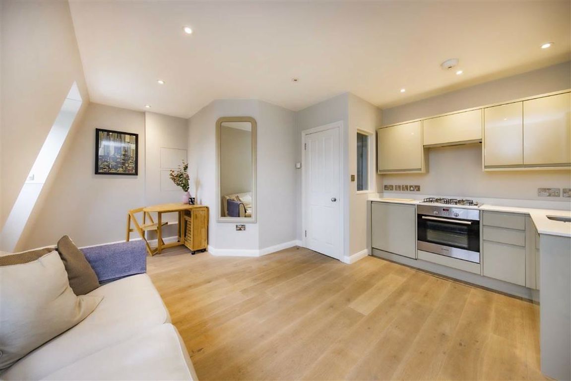 1 bed flat for sale in Finborough Road, London SW10 Zoopla