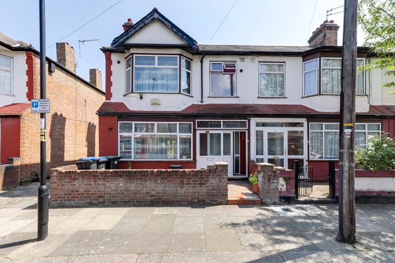 Parkstone Avenue, Edmonton N18