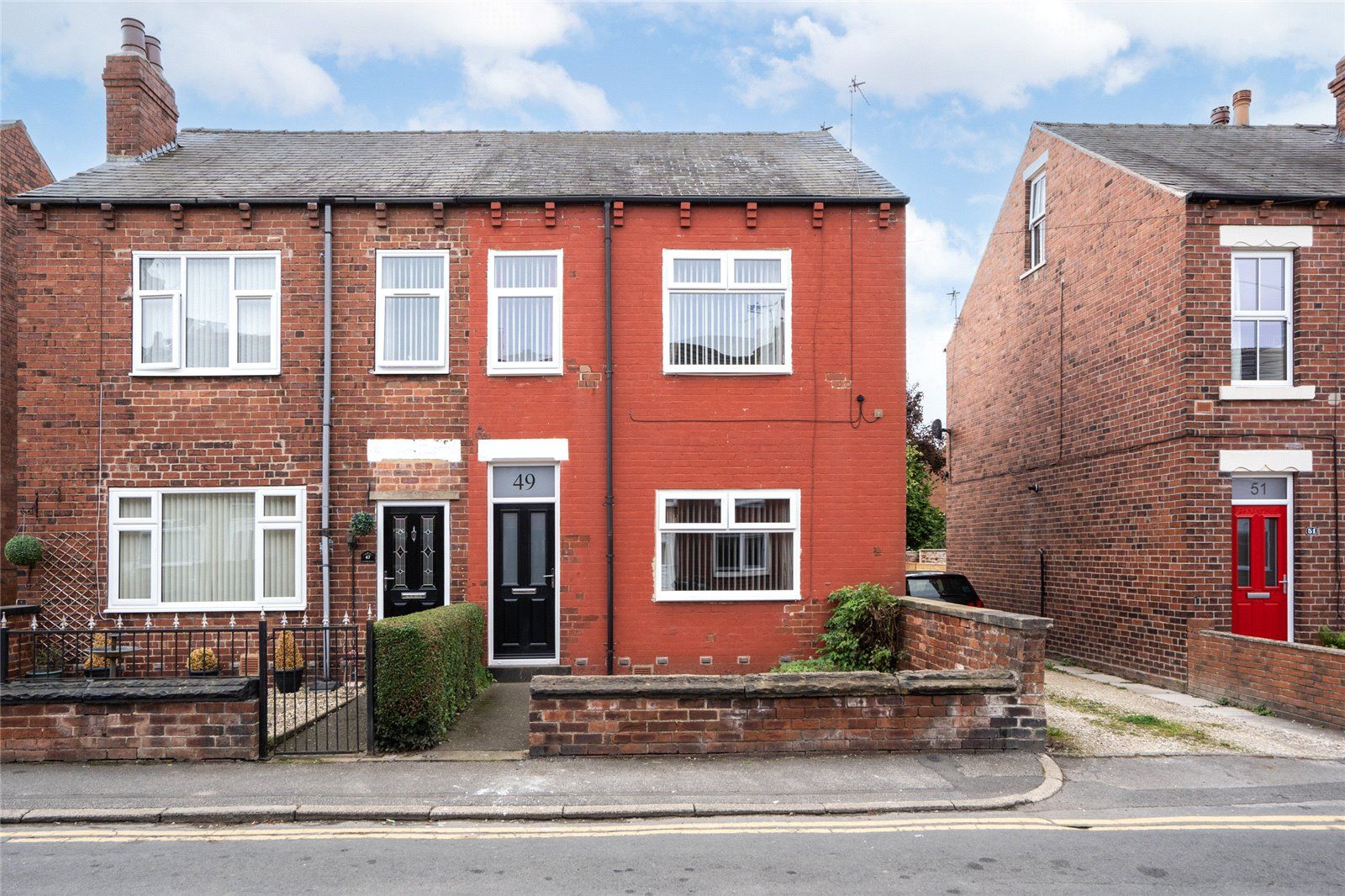 3 bed semidetached house for sale in Coupland Road, Garforth, Leeds