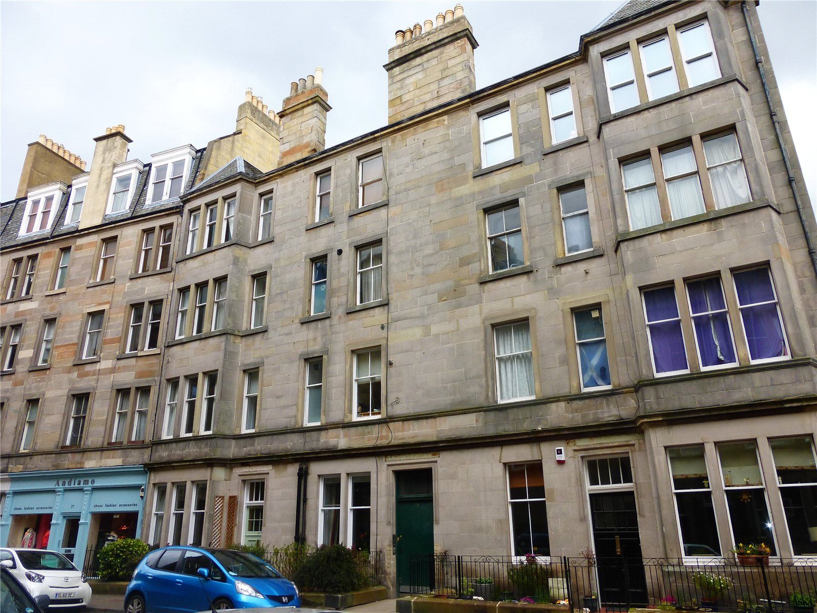 2 bed flat to rent in Forbes Road, Bruntsfield, Edinburgh EH10 Zoopla