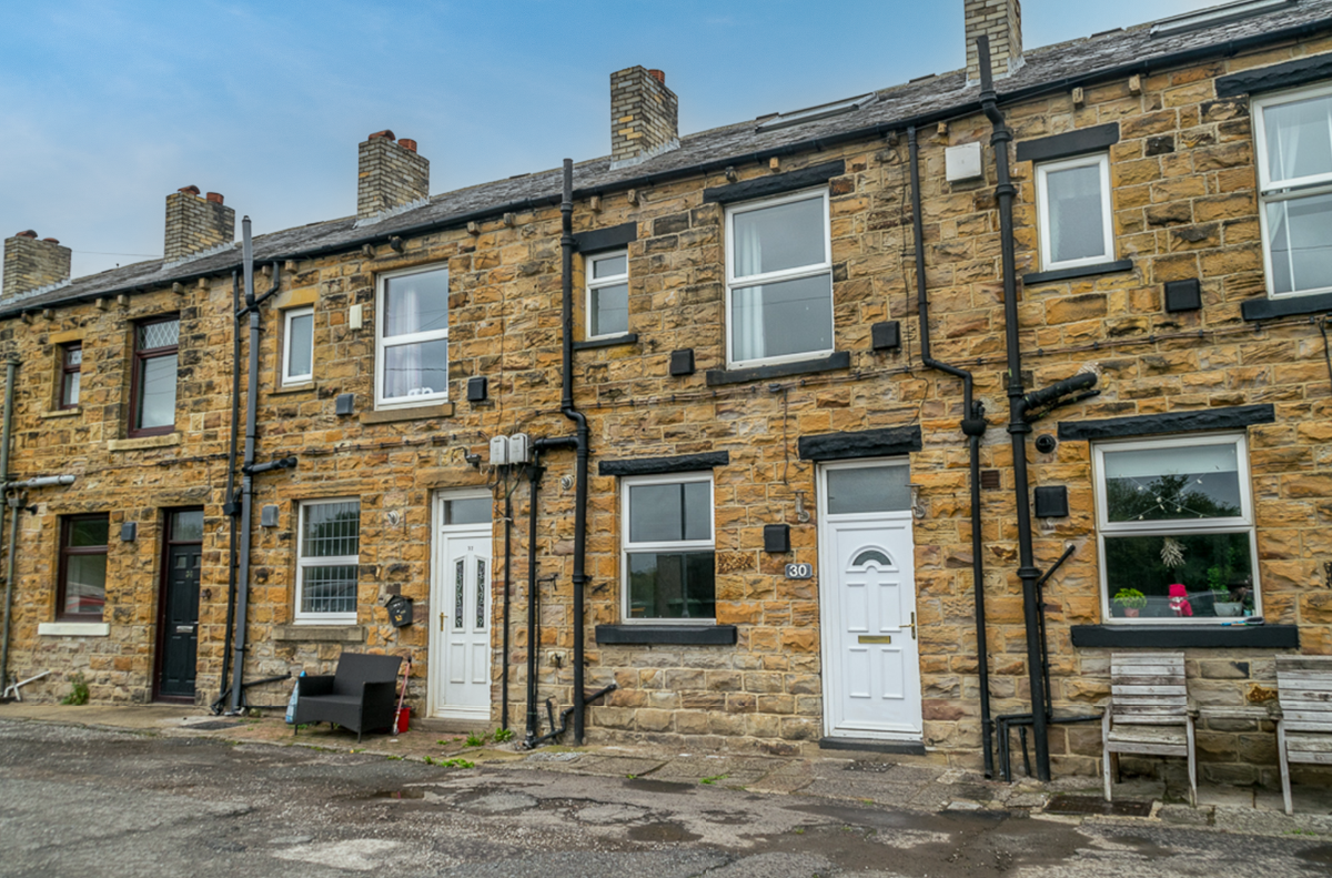 3 bed terraced house for sale in Railway Terrace, East Ardsley