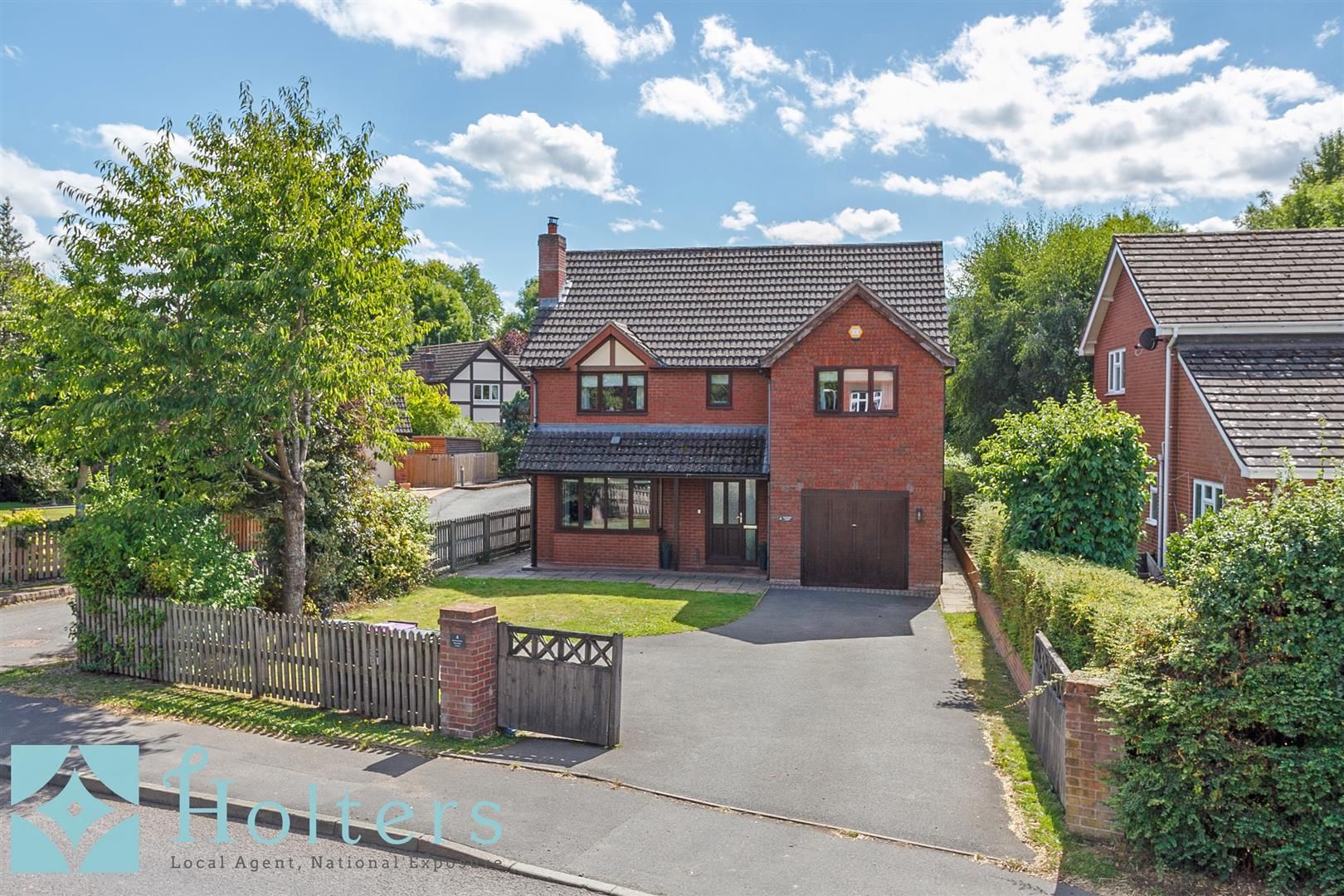 4 Bed Detached House For Sale In Burnside Close Clun Road Craven Arms 4 Bed Detached House For Sale In Burnside Close Clun Road Craven Arms