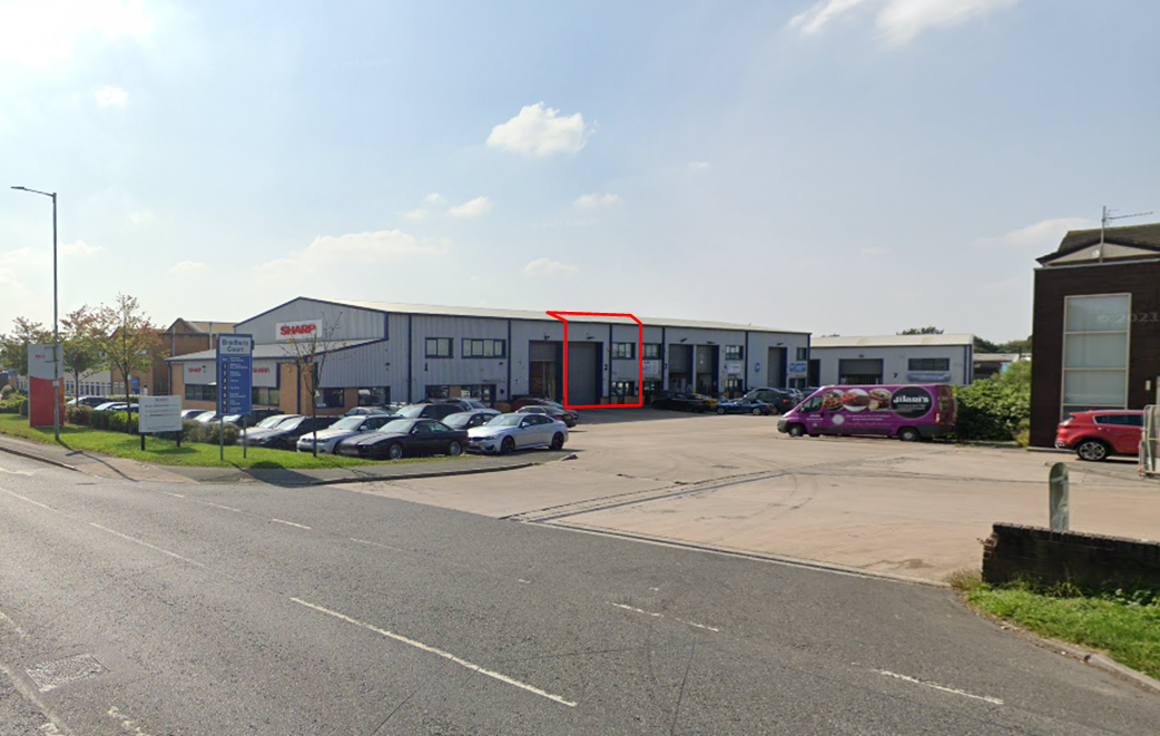 Warehouse to let in Bredbury Court Unit 2, Ashton Road, Bredbury