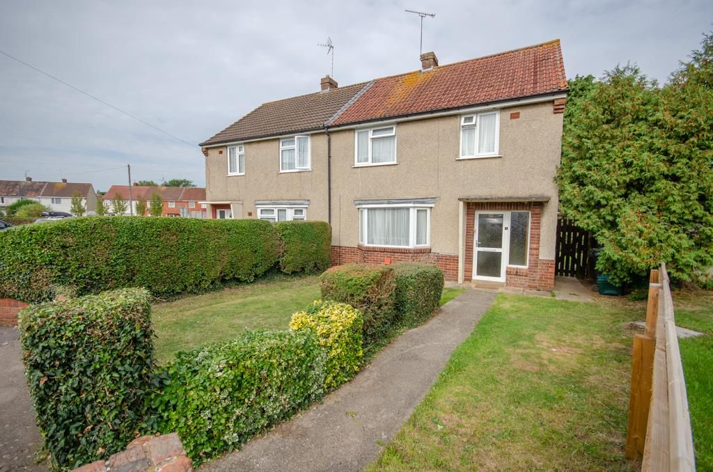 3 bed semidetached house for sale in Barley Close, Mangotsfield