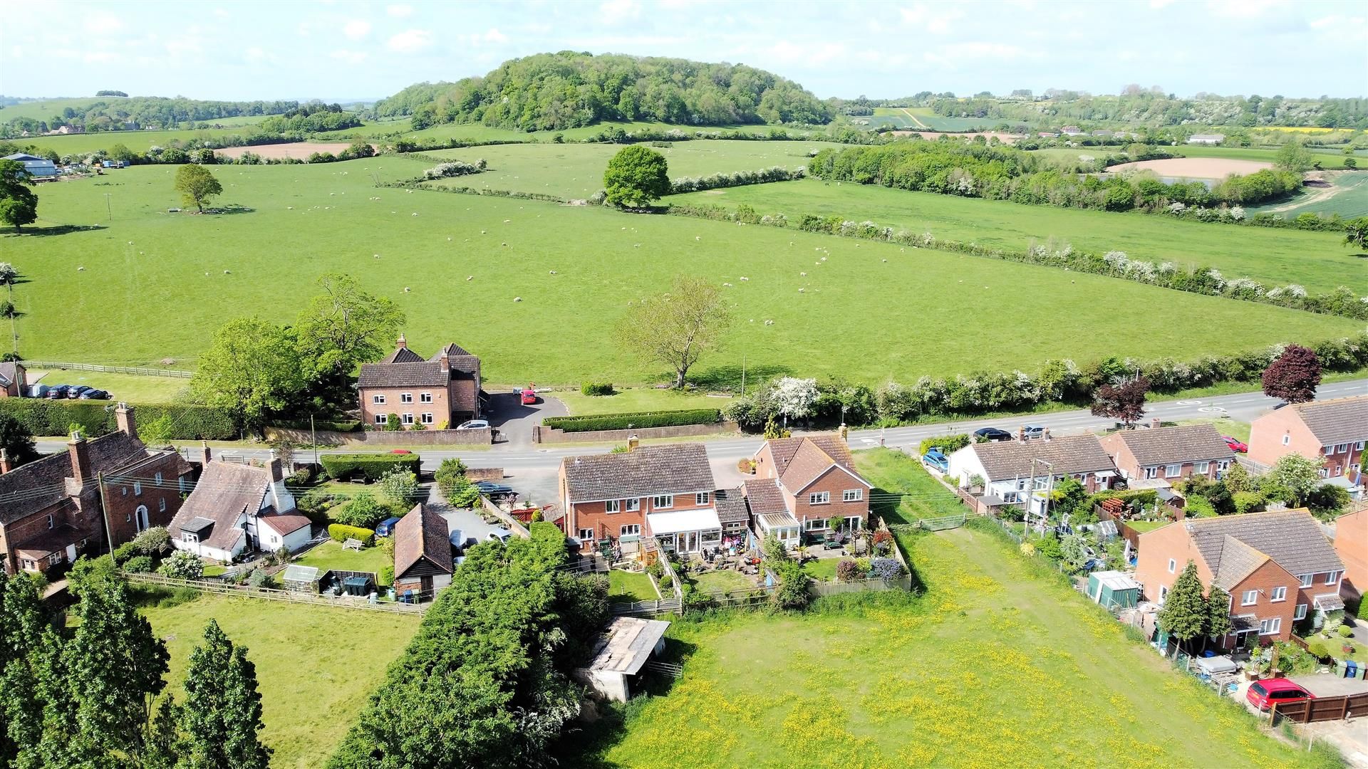 4 bed detached house for sale in Main Road, Tirley, Gloucester GL19