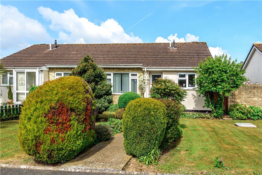 3 bed bungalow for sale in Willhayes Park, Axminster, Devon EX13 Zoopla