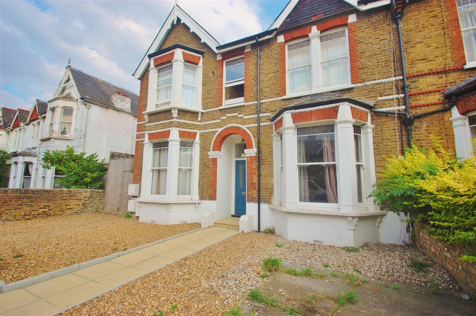 2 bed flat to rent in 55 Queens Road, Flat 2, Wimbledon SW19 Zoopla