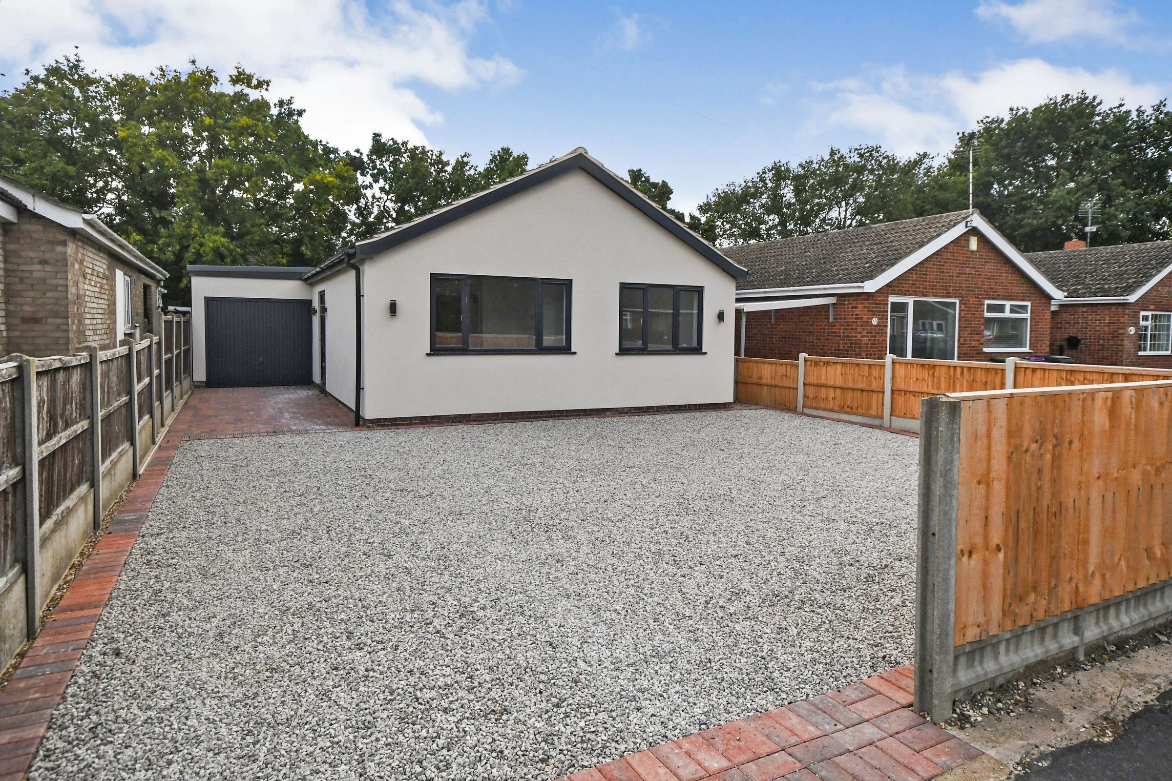 3 bed detached bungalow for sale in Swallow Avenue, Skellingthorpe
