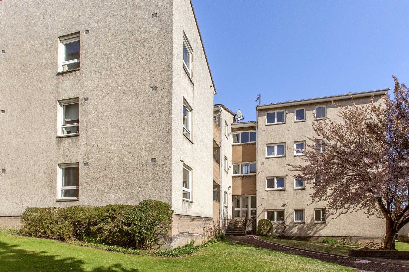 3 bed flat for sale in Ravelston House Park, Edinburgh EH4 Zoopla