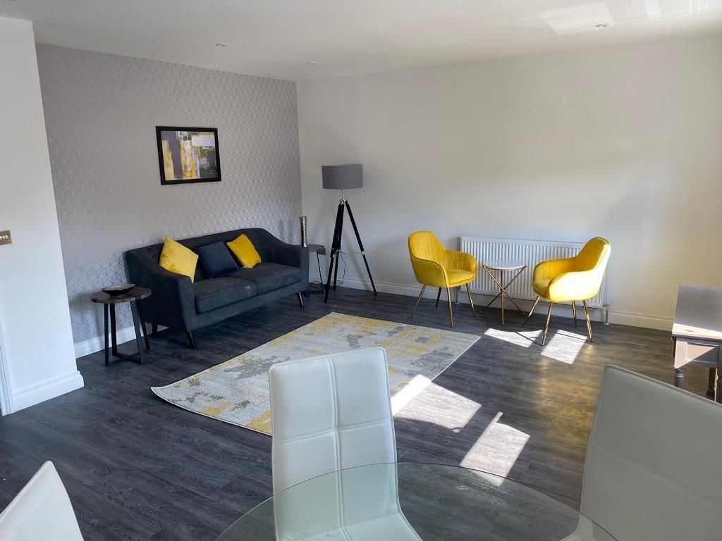 Station Approach, Ashford, Middlesex TW15  