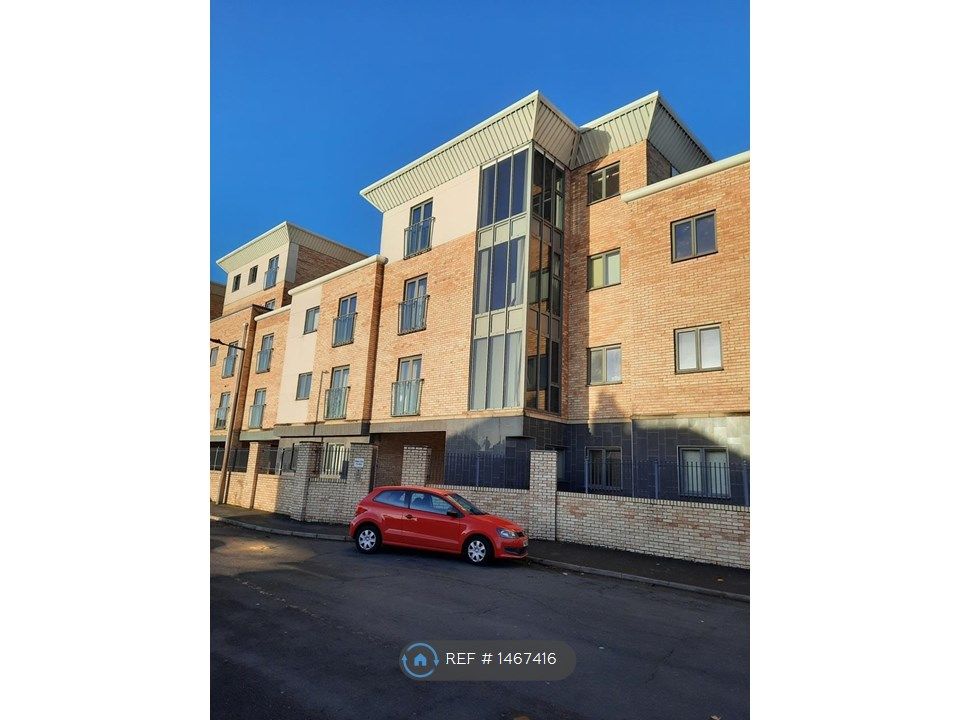 2 bed flat to rent in Low Road, Balby, Doncaster DN4 Zoopla