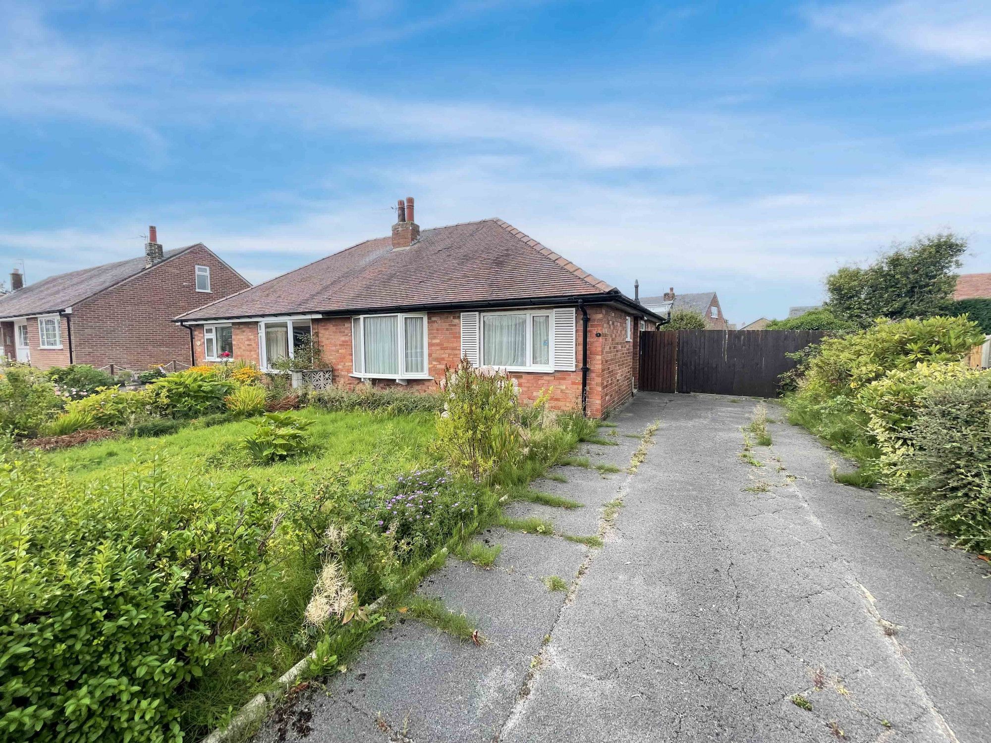 2 bed bungalow for sale in Marl Avenue, Penwortham PR1 Zoopla