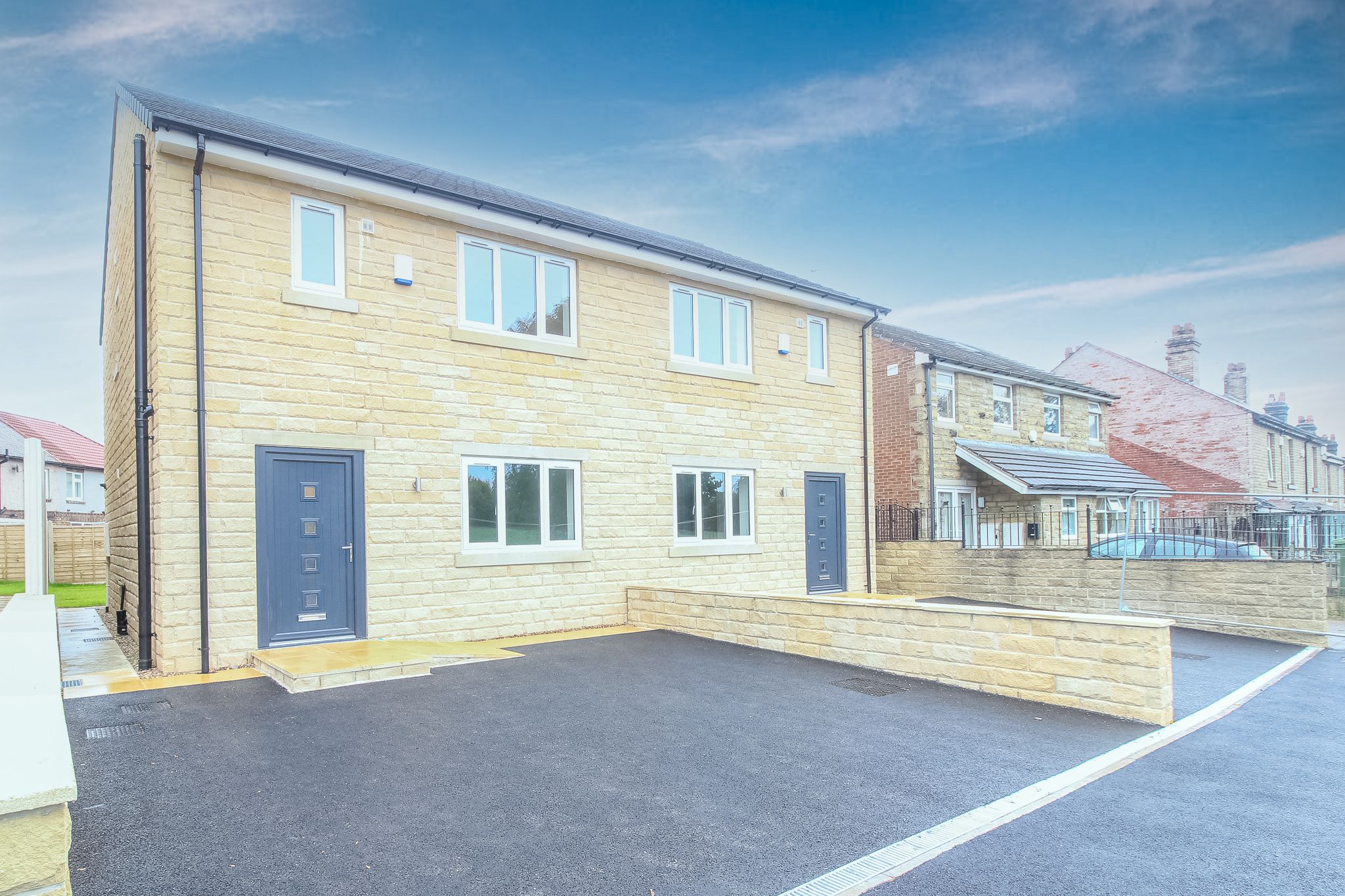 3 bed semidetached house to rent in Rawthorpe Terrace, Huddersfield HD5 Zoopla