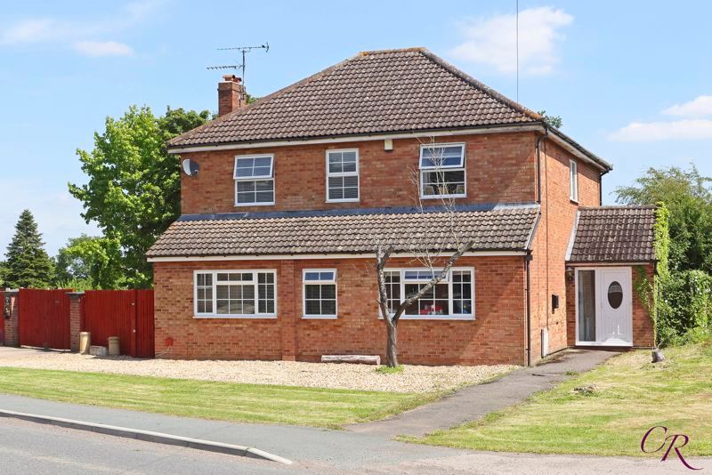 4 bed detached house for sale in Badgeworth Lane, Badgeworth