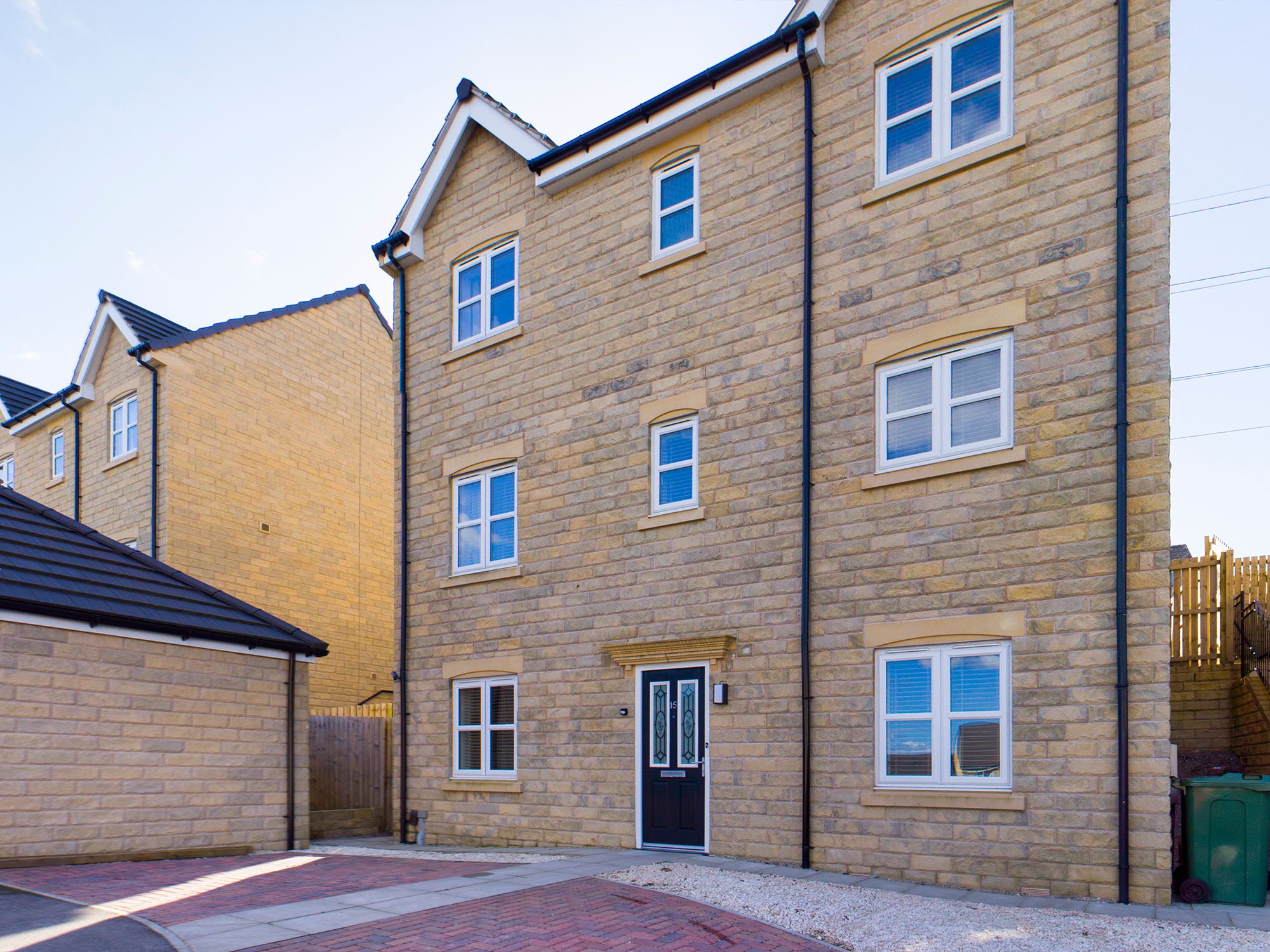 Pye Road, Huddersfield HD3  