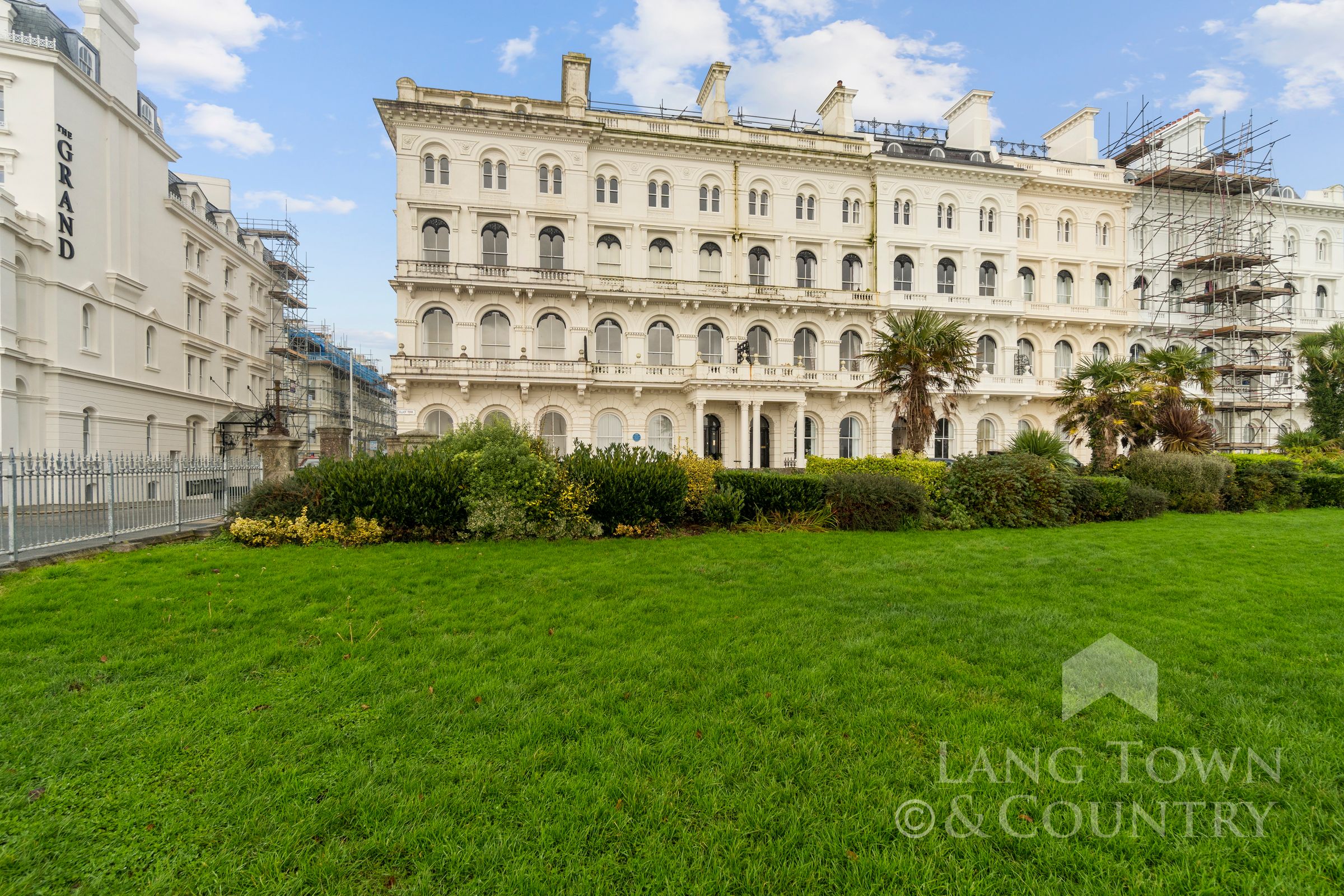 1 bed flat for sale in Elliot Terrace, The Hoe, Plymouth. PL1 Zoopla