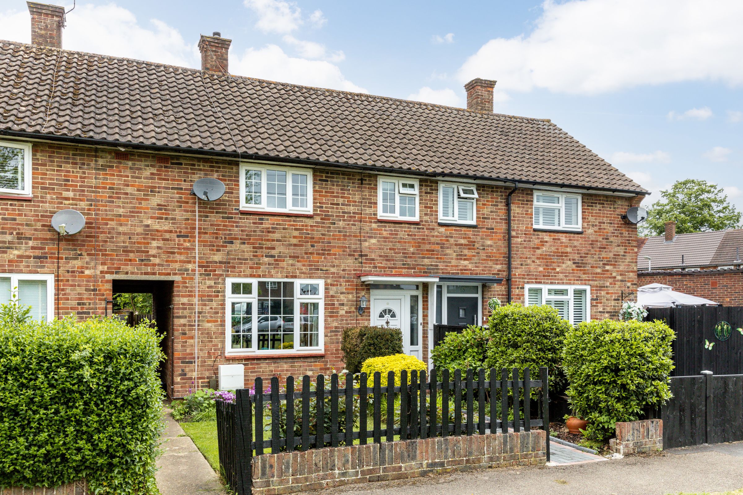3 bed terraced house for sale in Taynton Drive, Merstham, Redhill RH1