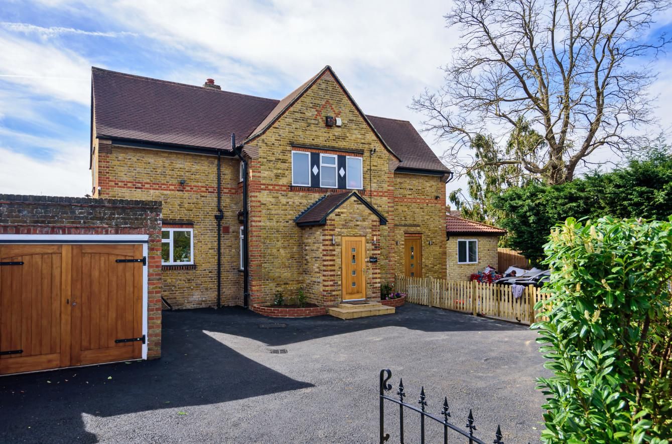 4 bed semidetached house for sale in Harefield Road, Uxbridge UB8 Zoopla