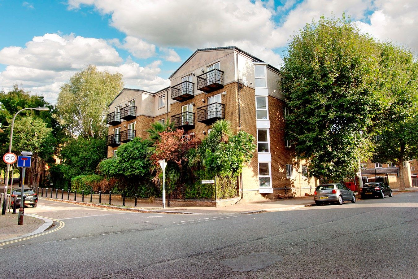 4 bed flat for sale in Plough Way, London SE16 Zoopla