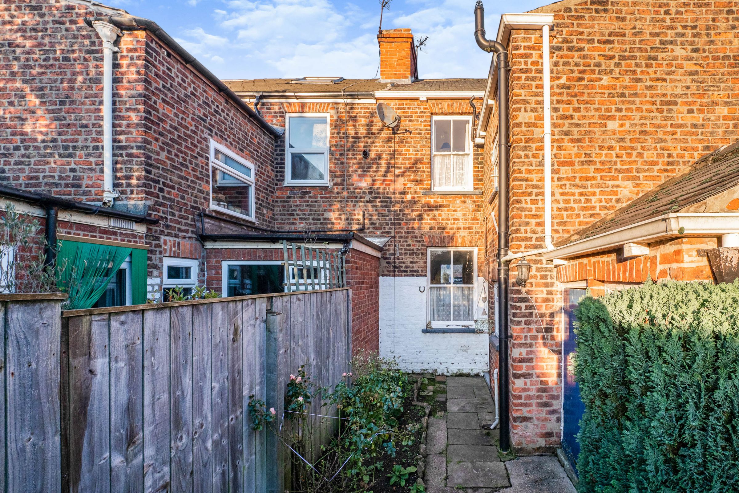 2 bed terraced house for sale in Mill Lane, Beverley HU17 Zoopla