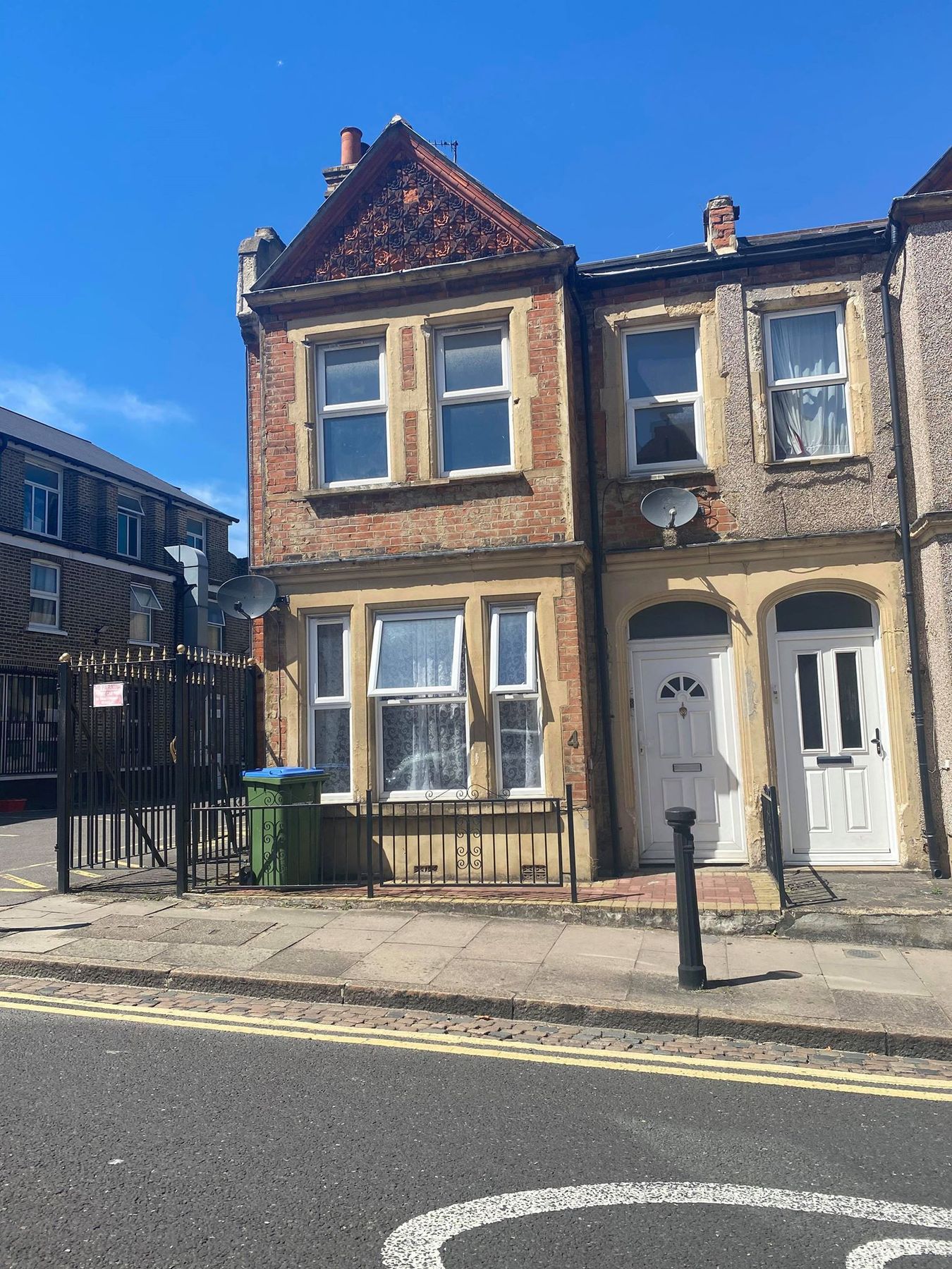 2 bed flat to rent in Calderwood Street, London SE18 Zoopla