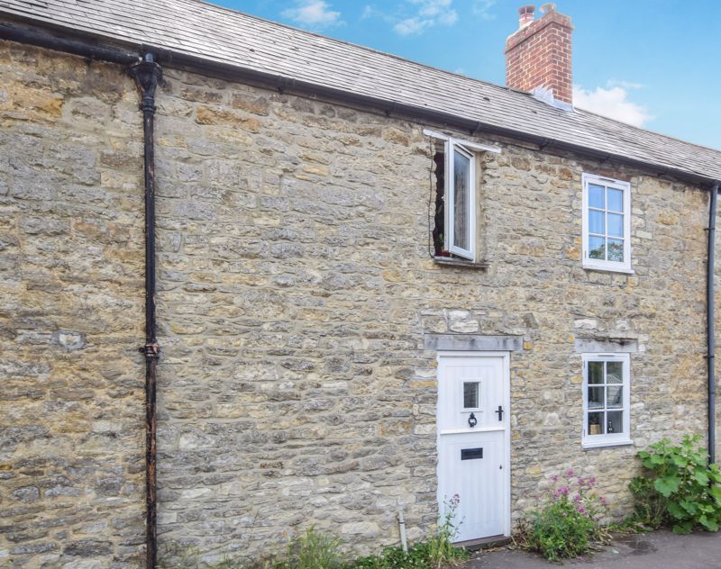 2 bed terraced house for sale in Nethercote Road, Tackley, Kidlington