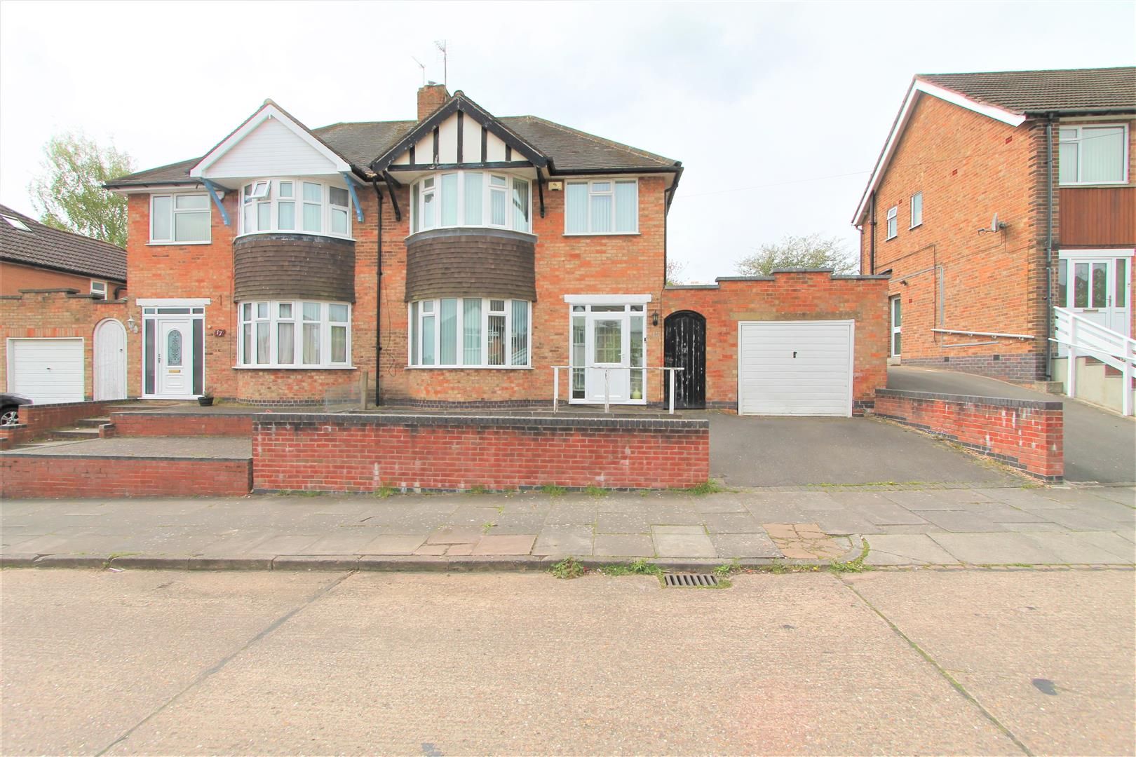 Summerlea Road, Evington, Leicester LE5  