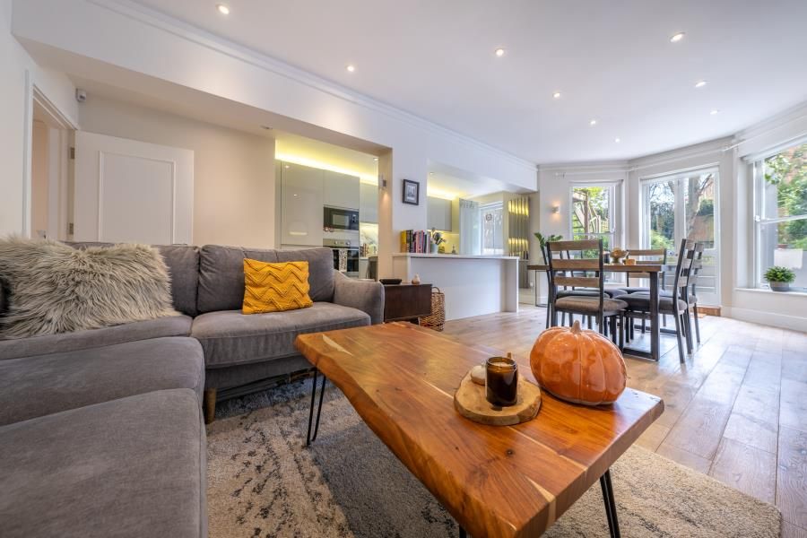 2 bed flat for sale in Elgin Avenue, London W9 Zoopla