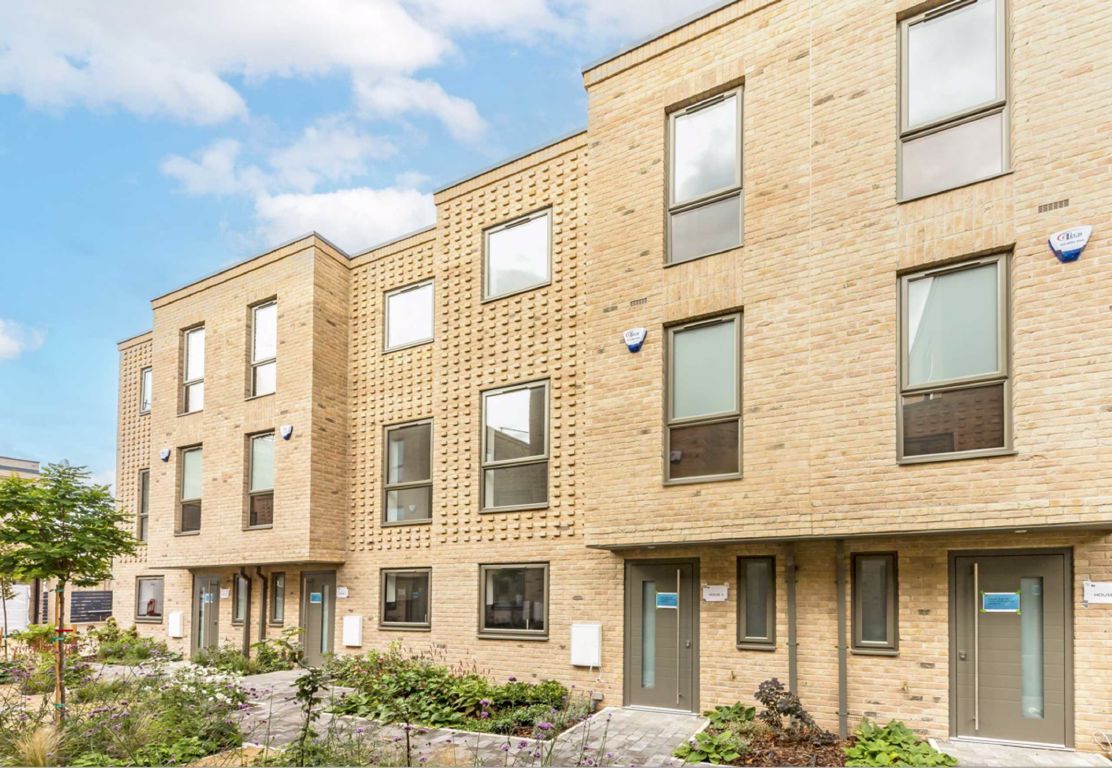 New home, 3 bed property for sale in Brighton Road, Surbiton KT6 Zoopla