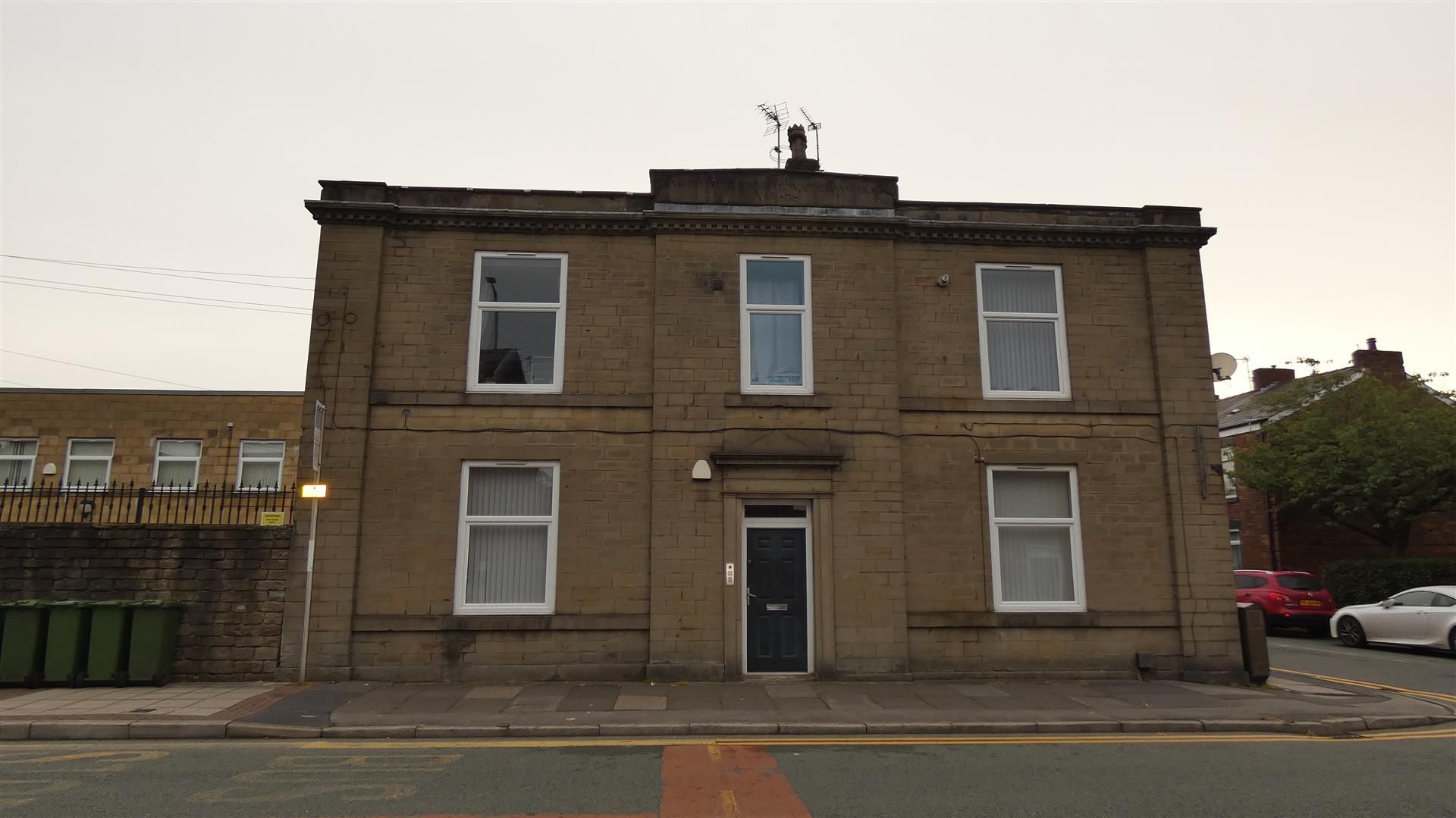 1 bed flat to rent in Henrietta Street, AshtonUnderLyne OL6 Zoopla