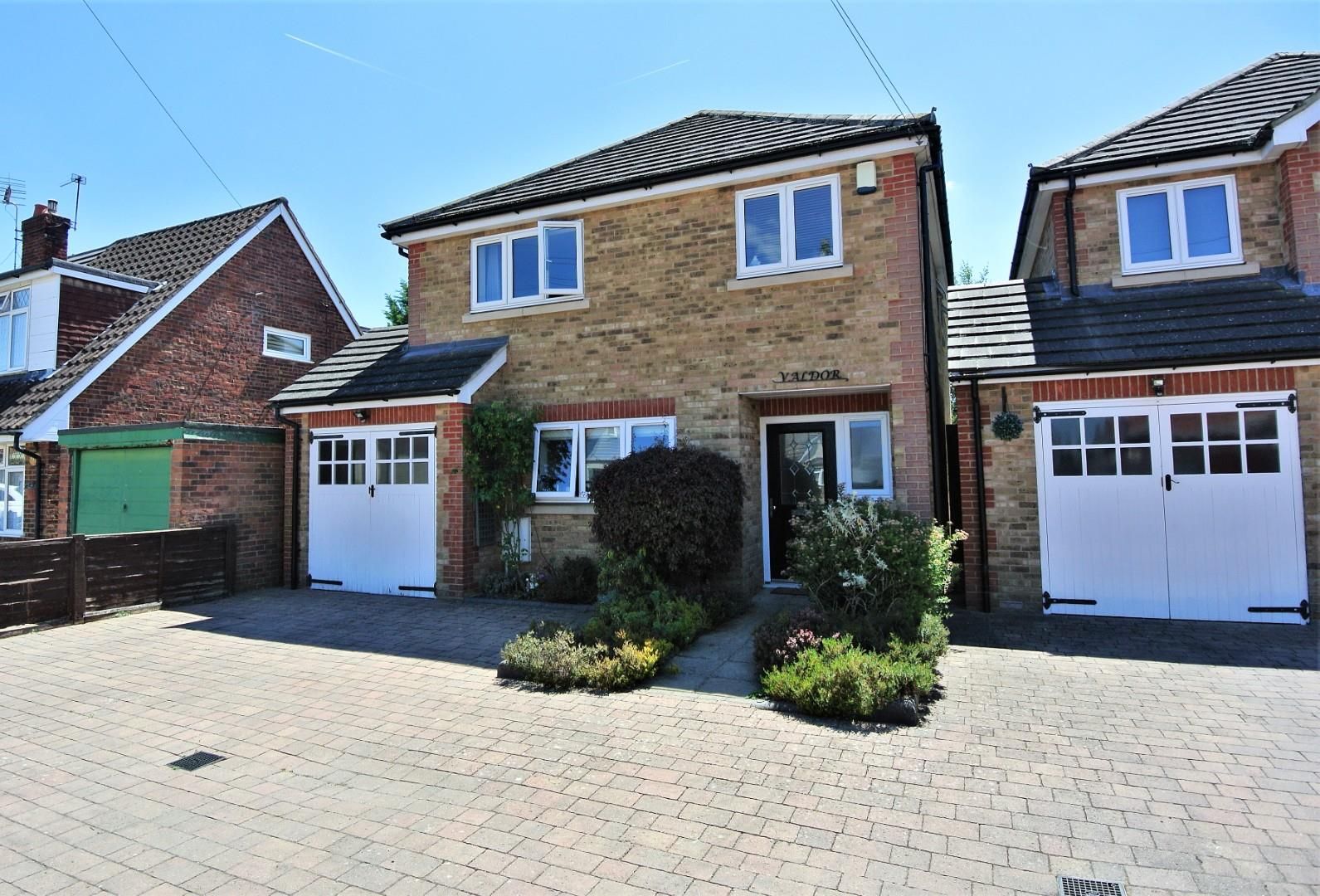 4 bed detached house for sale in Wrens Avenue, Ashford TW15 Zoopla