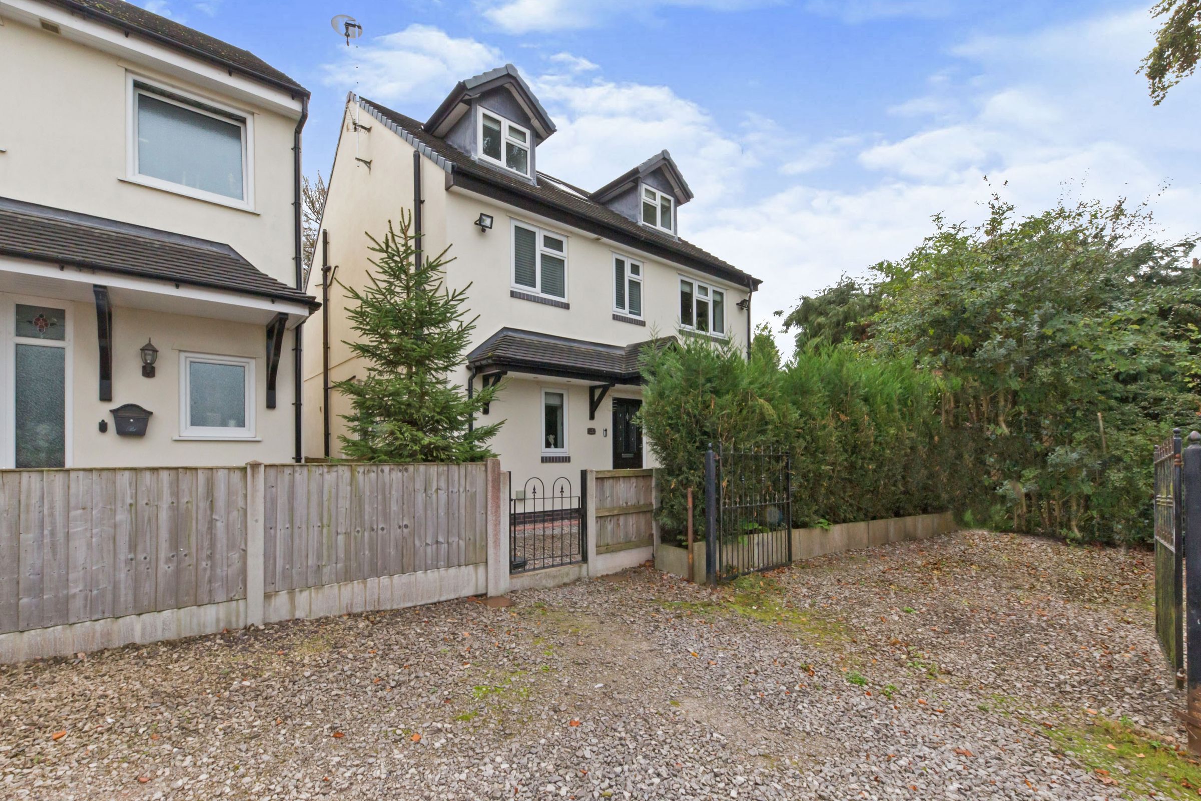 5 bed detached house for sale in Jenny Close, Congleton CW12 Zoopla