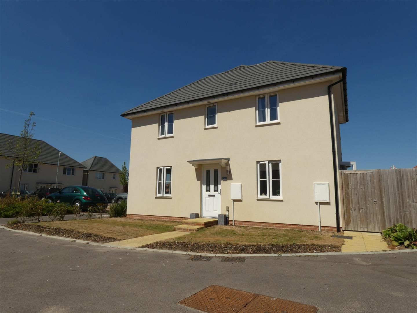 3 bed property to rent in Rhondda Vale, Aylesham, Canterbury CT3 Zoopla